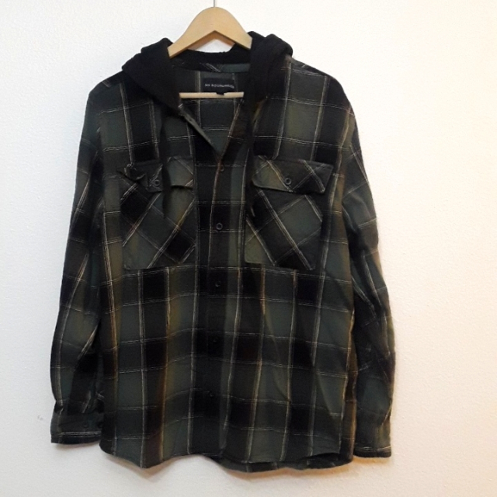 No Boundaries Men's hooded flannel